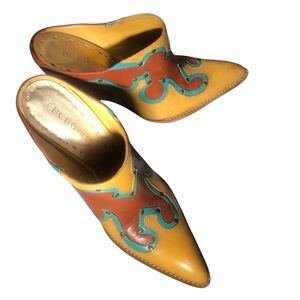 BcBG vintage leather mustard, brown & turquoise western style mule wedges